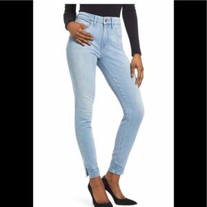 Good American Good Legs Slit Hem Skinny Jeans 12 / 31